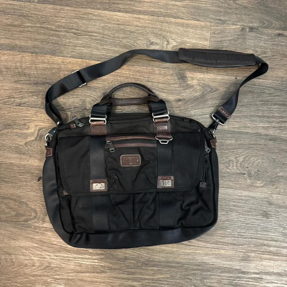 Tumi Alpha Bravo Pinkney Flap Brief Case 2-Way Hand‎ Shoulder Messenger Bag